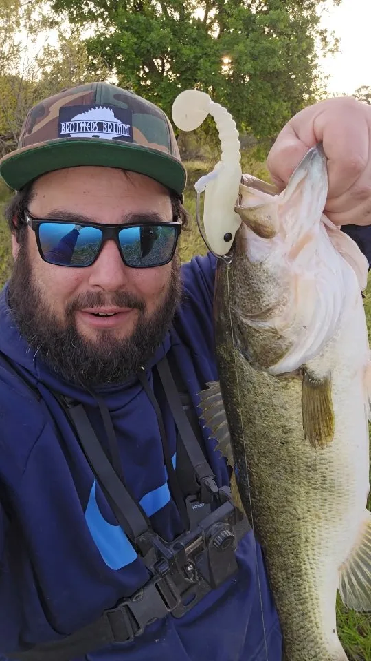 Largemouth bass personal best caught on a SacPig rat lure